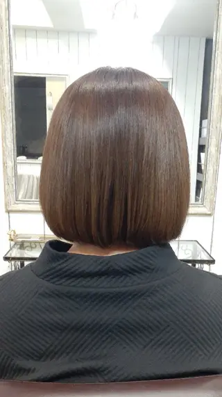 ショート カラー KAINE 🌷のヘアスタイル