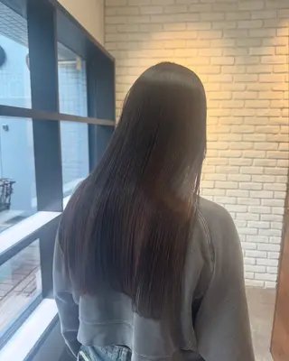 ロング 暖色カラー🤎Red Neo meiのヘアスタイル