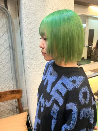 ショート カラー ハイトーンを育てる ブリーチカラー/牧原のヘアスタイル