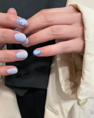 ネイル kiii.__ ✴︎*のネイルデザイン