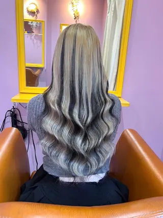 ロング シール＋ちび編み込み エクステ梅田🐨のヘアスタイル