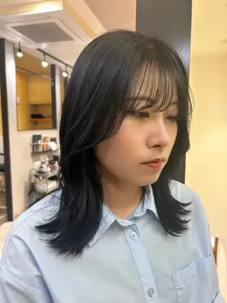 ミディアム カラー hub hair レイヤー/透明感のヘアスタイル