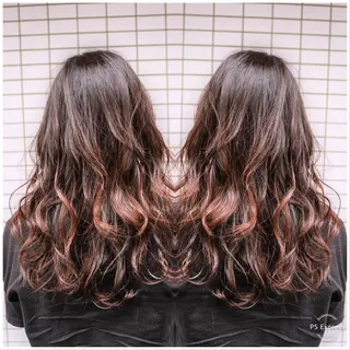 ロング 🌼おがわたくや🌼 髪質改善のヘアスタイル