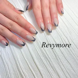ミディアム ネイル nail salon Revymoreのネイルデザイン