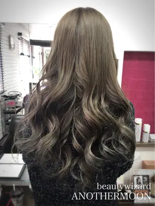 ロング カラー 大島 智志のヘアスタイル