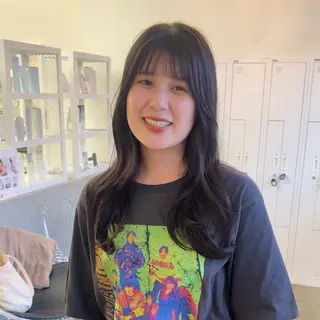 セミロング カラー クロスパーマ× 透明感カラー✂︎のヘアスタイル