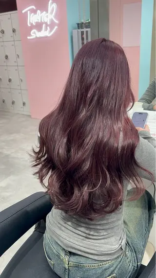 セミロング カラー ⋆✮⋆.透明感カラー sana🧚‍♂️のヘアスタイル