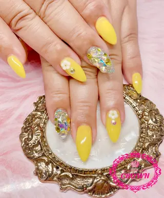 ネイル CROWN プライベートサロンのネイルデザイン