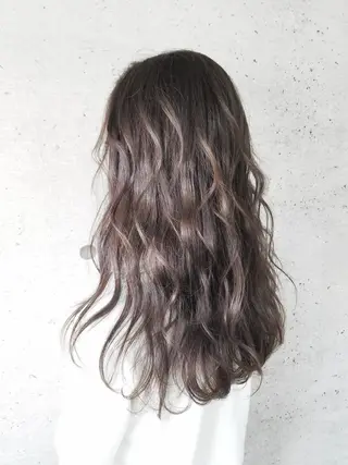 ロング Day& Nightのヘアスタイル