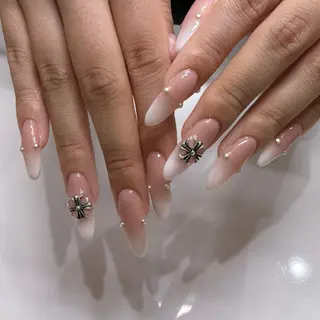 ネイル Yuna🫧/所沢 /ワンホンネイルのネイルデザイン