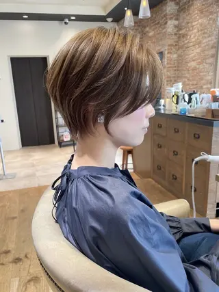 ショート カラー 🥣安野祥華 銀座大人ショート🥣のヘアスタイル