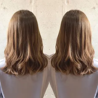 セミロング あらき ちさとのヘアスタイル
