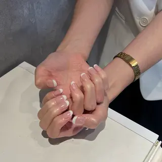 ネイル 高橋 麻里子のネイルデザイン