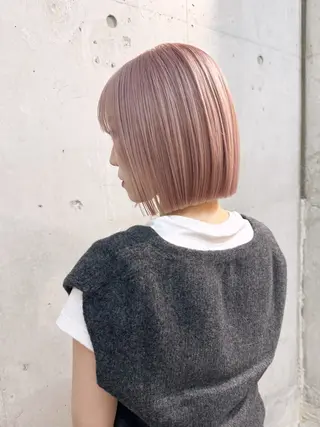 ショート カラー ヘアアレンジ lani ブリーチ /ダブルカラーのヘアスタイル