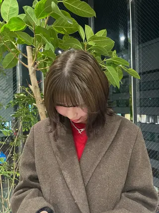 カラー asuka/ 大阪梅田のヘアスタイル