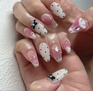 ネイル D-BEAUTY Nailsalonのネイルデザイン