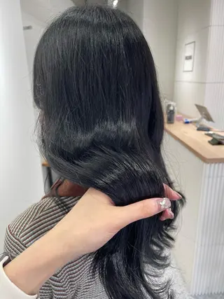 ロング カラー 韓国×網紅ヘア 🤍りん🤍のヘアスタイル