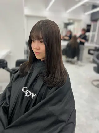ミディアム カラー 💖似合わせカラー レイヤー💖縮毛矯正のヘアスタイル