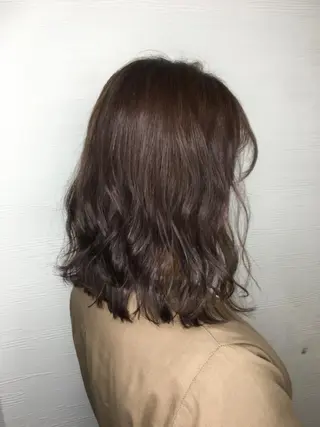 セミロング カラー ヘアアレンジ 🧶ブリーチカラー TERU🧶の眉毛・アイブロウイメージ