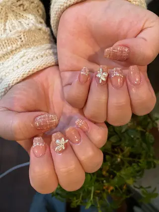 ネイル crystal ⭐︎ colorのネイルデザイン