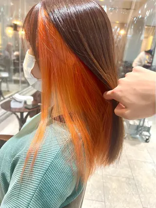 セミロング カラー ヘアアレンジ ネイル 🌈インナーカラー ‘ショウマ’🌈のヘアスタイル