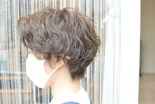 ショート カラー 坂本 達彦のヘアスタイル