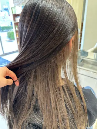 カラー 艶髪/ブリーチなし Wカラー🌺yuiのヘアスタイル