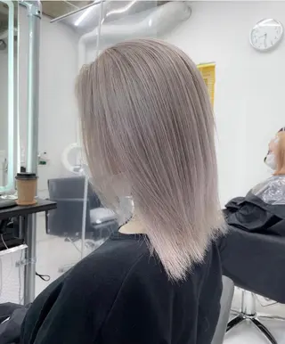 カラー フェード・メッシュ ハイトーン/fumaのヘアスタイル