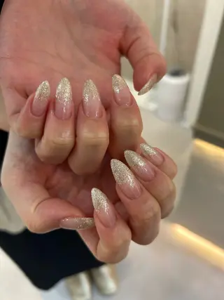 ネイル poli nailsのネイルデザイン
