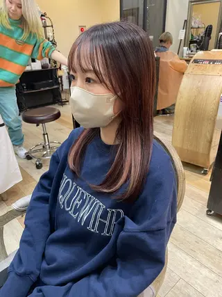 セミロング カラー 松尾 遥花のヘアスタイル