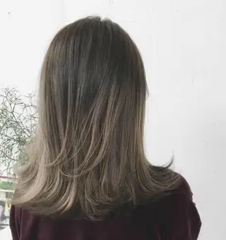 カラー 【体験】韓国 メイク&ヘア天神のヘアスタイル