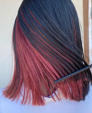 カラー 湯川 未咲希のヘアスタイル