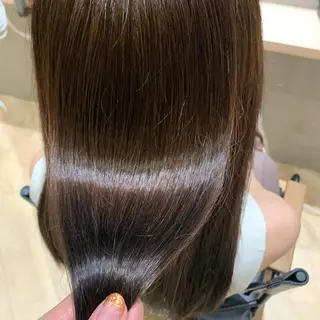 セミロング カラー ヘアアレンジ 高井瑠華🌼 ストカールカット特化のヘアスタイル
