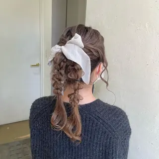 ヘアアレンジ 縮毛矯正ヘアアレンジ 🌸三輪知優🌸のヘアスタイル