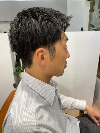 メンズ 柔らかブラウン/栄/ tomitaのヘアスタイル