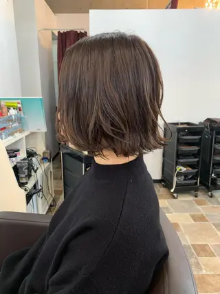 ショート カラー amphihair 高橋祐也のヘアスタイル