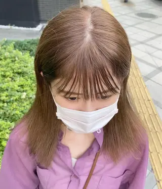 ミディアム デザインカラー/ボブ ブリーチカラー/ユリのヘアスタイル