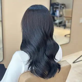 ロング owl（オウル） Momoのヘアスタイル