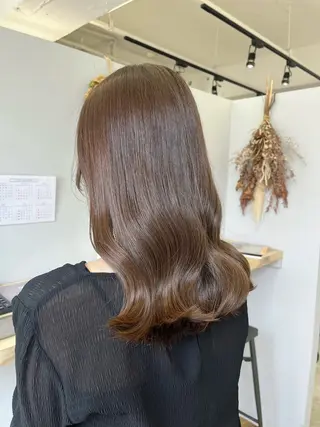 ミディアム 木寺 樹莉のヘアスタイル