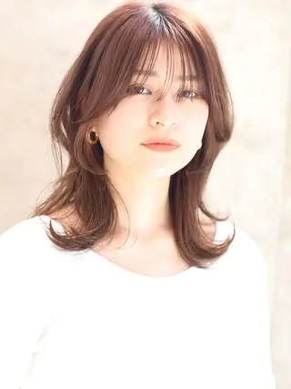 セミロング カラー パーマ ヘアアレンジ 【くせ毛解消】縮毛 髪質改善✨たくみ✨のヘアスタイル