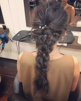 ヘアアレンジ yaya✂︎ 美髪/艶カラーのヘアスタイル