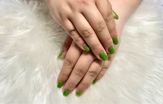 ネイル 二階堂 晴菜のネイルデザイン