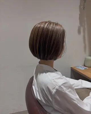 カラー SOL Matsumuraのヘアスタイル
