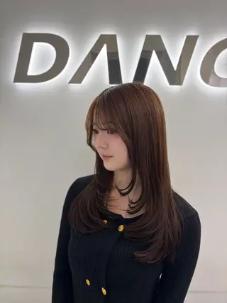 ロング 艶髪ハイトーンカラー 渋谷🎀ririkaのヘアスタイル