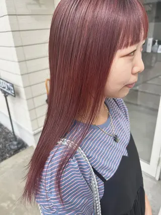 セミロング ayumi ／透明感カラーのヘアスタイル