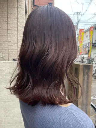 ミディアム カラー 【aini天王寺】 𝐚𝐢𝐫𝐢✂︎のヘアスタイル