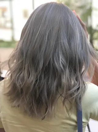 セミロング カラー 似合わせ/代表 髪質改善/山田将大のヘアスタイル