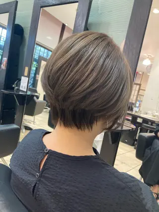 ショート カラー 🌟東銀座マンツーマ ン🌟タカナシのヘアスタイル