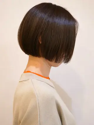 ショート 宇佐美/ボブ／ 顔まわりレイヤーのヘアスタイル