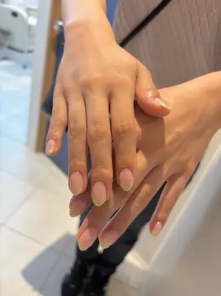 ネイル DEEokazaki ayaka.Tのネイルデザイン
